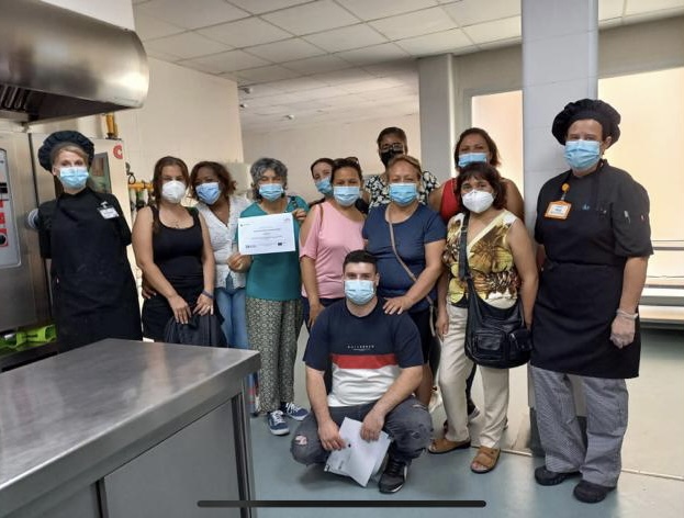 Las alumnas de Cocina Industrial del Centro de FormaciÃ³n de CafÃ©s y Bares de Zaragoza visitan Santa BÃ¡rbara